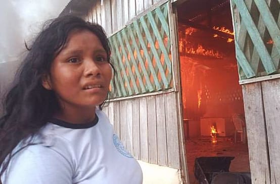Ataque de la comunidad indígena Munduruku e incendio de una de las viviendas de Fazenda Tapajós
