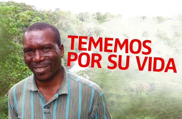 Nasako Besingi con texto "Tememos por su vida"