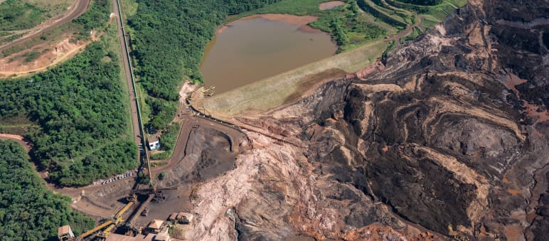 Catástrofe socioambiental causada por el rompimiento de la presa de relaves de la minera Vale en Brumadinho (Minas Gerais, Brasil)