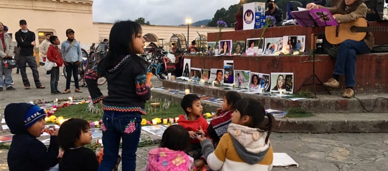 Acto en memoria de Berta Cáceres, a seis años de su siembra, en San Cristóbal de las Casas (México)