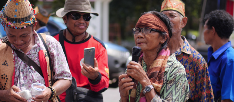 Protesta de indígenas Dayak