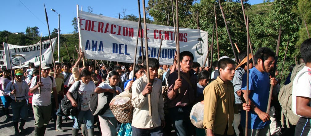Marcha del pueblo Awá de Ecuador en reivindicación de sus derechos territoriales Indígenas Awá de Ecuador