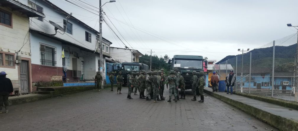 Presencia militar en las calles de La Merced de Buenos Aires