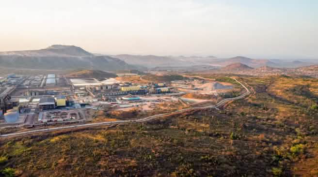 Vista aérea de la mina de Tenke Fungurume y de la planta de procesamiento "30K", donde se extrae el cobalto