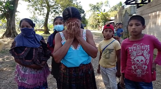 Tras un operativo de allanamiento en la comunidad Maya Q'eqchi de Chinabal Alto mujeres expresan su dolor, miedo e indignación