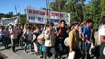 Indígenas Awá de Ecuador