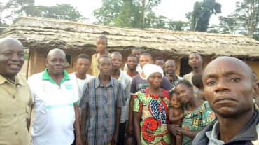 Miembros de RIAO-RDC con pobladores de Bongemba / Yahuma
