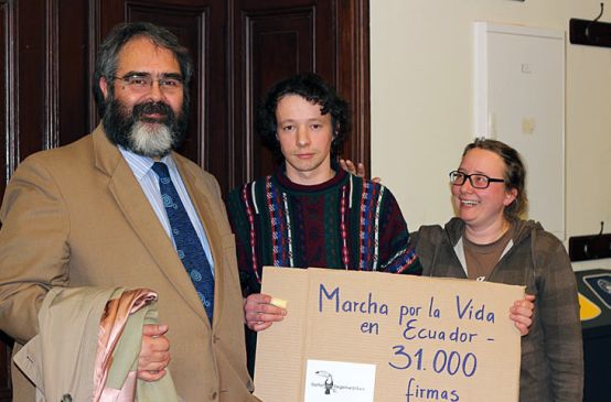 Con embajador ecuatoriano en Alemania Jorge Jurado