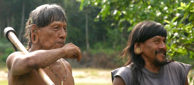 Guerreros waoranis del Ecuador