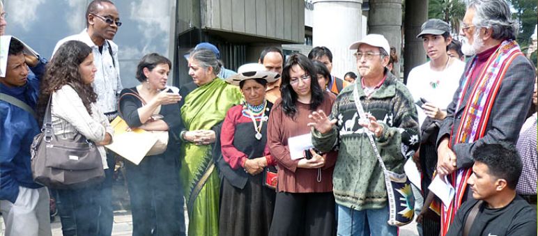 Los demandanes participaron en un ritual en Quito (foto: ppdpnud)