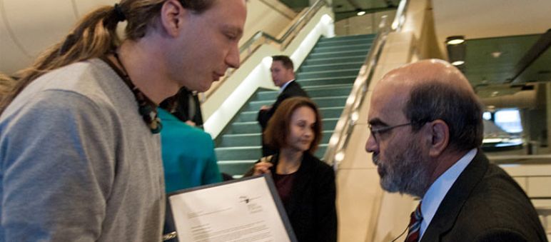 Entrega al director de la FAO, Sr. José Graziano da Silva
