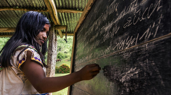 Sistema de escritura de indígenas Ngäbe en Panama