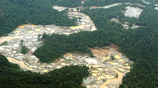 Contaminación masiva de río Dagua por vertido de metales pesados y actividad minera