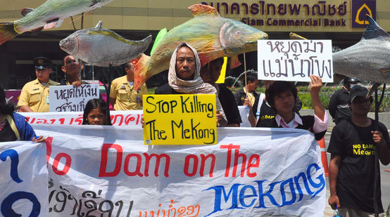 Protesta en Tailandia en defensa del río Mekong