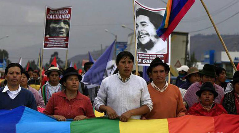 Marcha por el Agua, la Vida, la Dignidad (Foto La Hora)