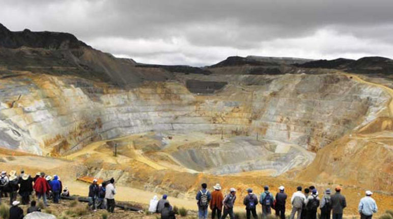 Los estragos de la minería a cielo abierto Mina a cielo abierto