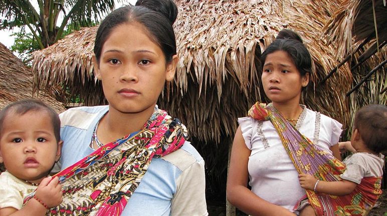 Mujeres Palawan de Brooke's Point